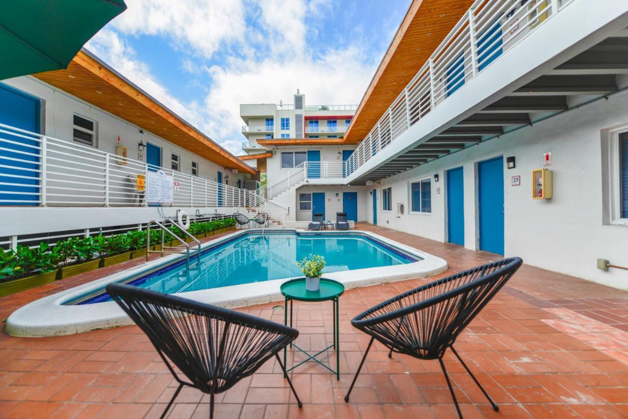 Cozy 1 Bedroom With Pool Steps From The Beach #41 Голливуд Экстерьер фото